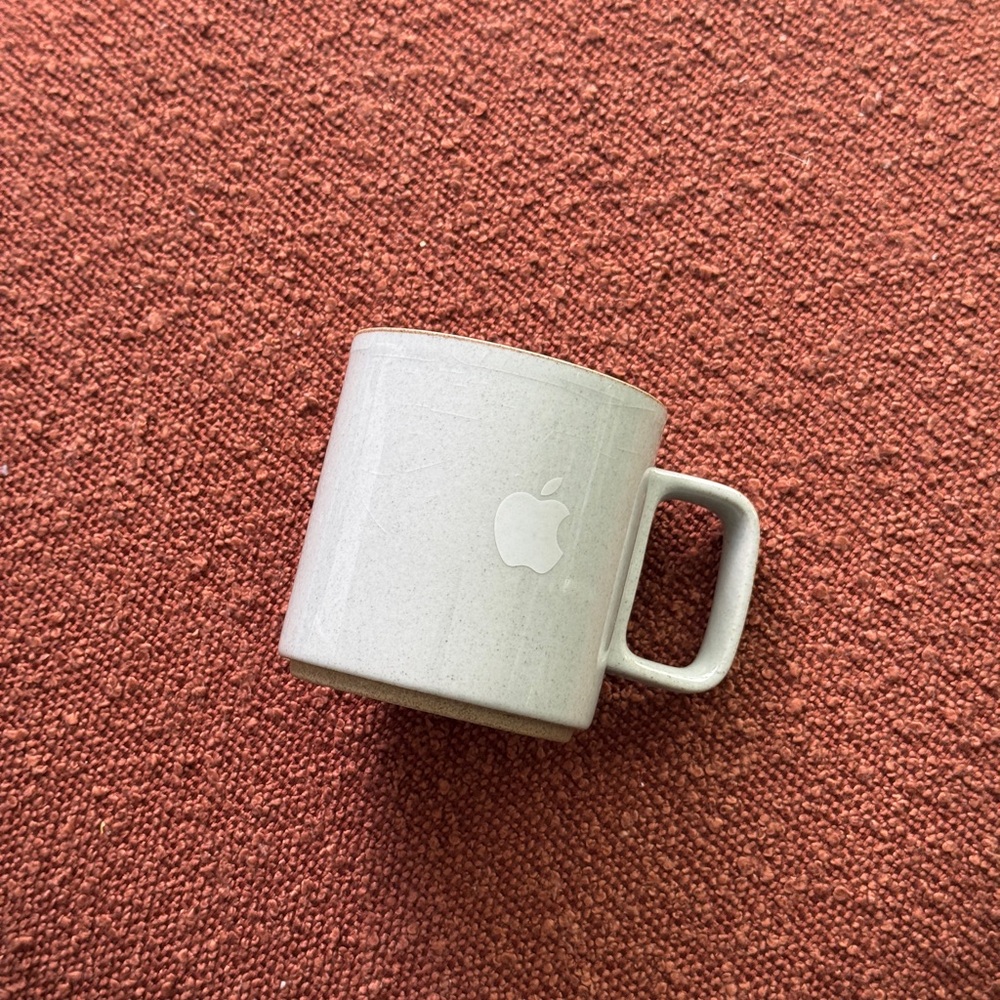 Apple x Hasami Exclusive mug